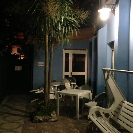 Albatros 3* 阿布鲁齐的罗塞托