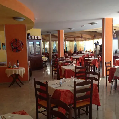 Albatros 3* 로세토데글리아브루찌