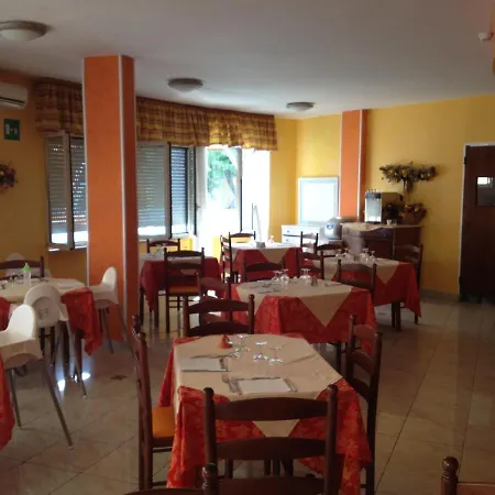 Albatros Hotel 3*