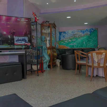 信天翁酒店 酒店