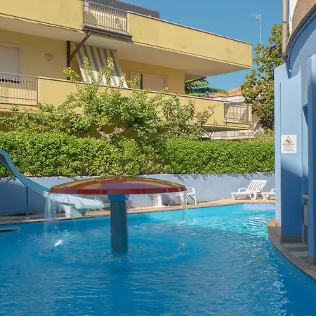 信天翁酒店 酒店