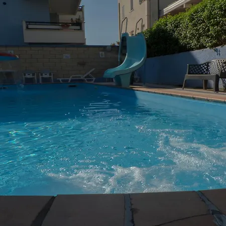 Albatros 3* 로세토데글리아브루찌